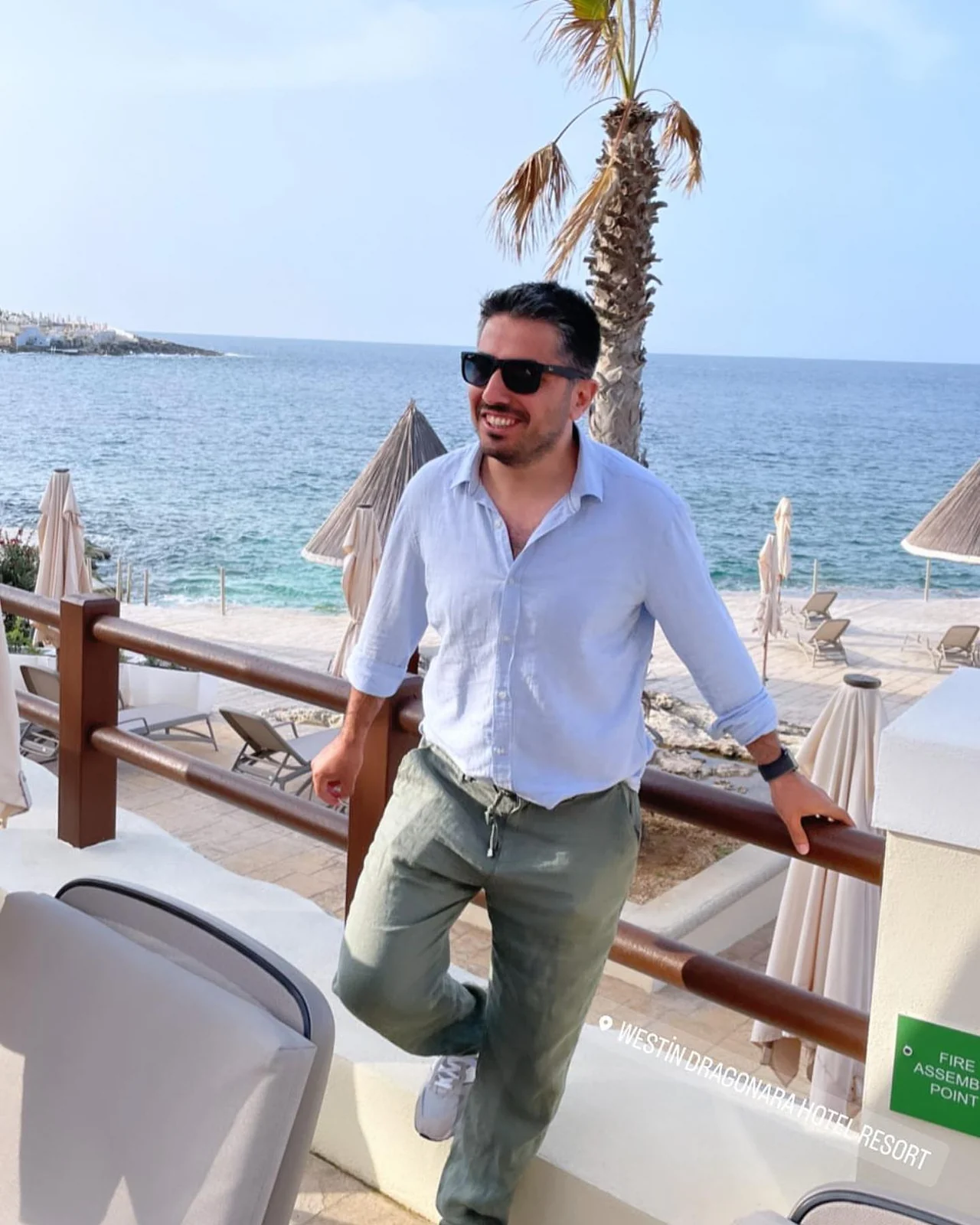 Malta seyahatimde deniz kenarında çekilmiş fotoğrafım.